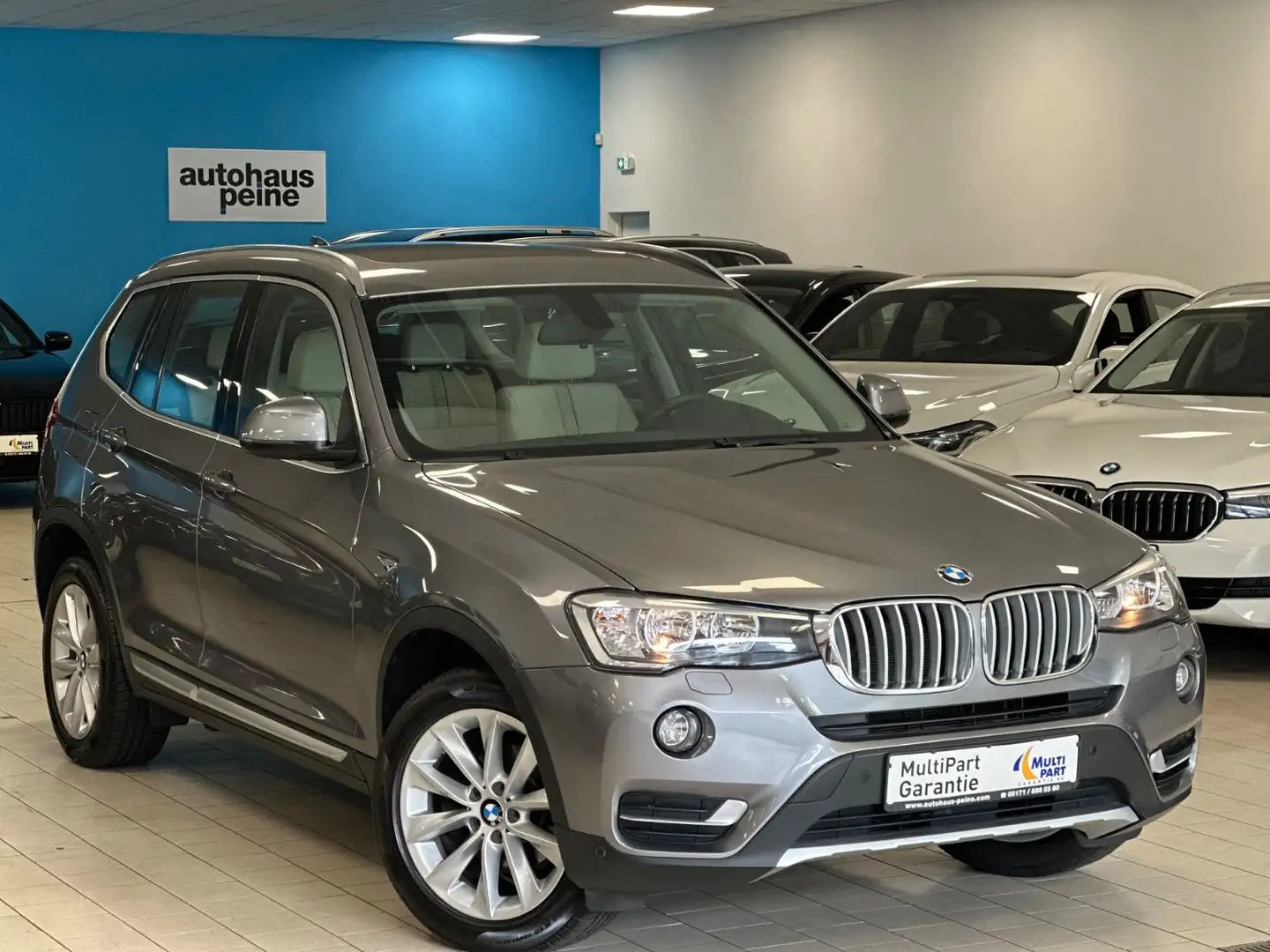 BMW X3 xDriv20d/NaviProf/Panorama/LederSportStz/xLine Grau - 1
