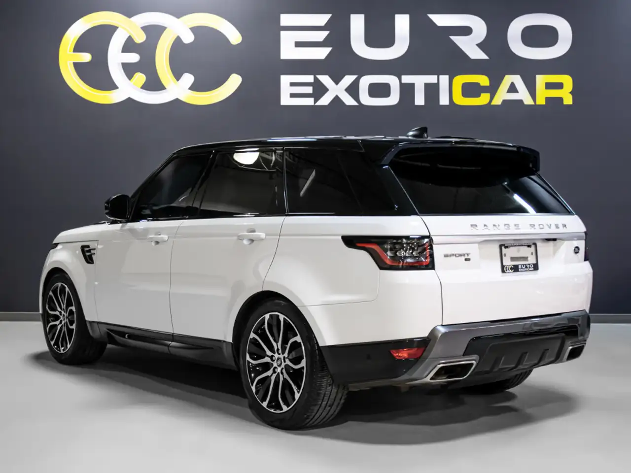 Land Rover Range Rover Sport снимка Land Rover Range Rover Sport