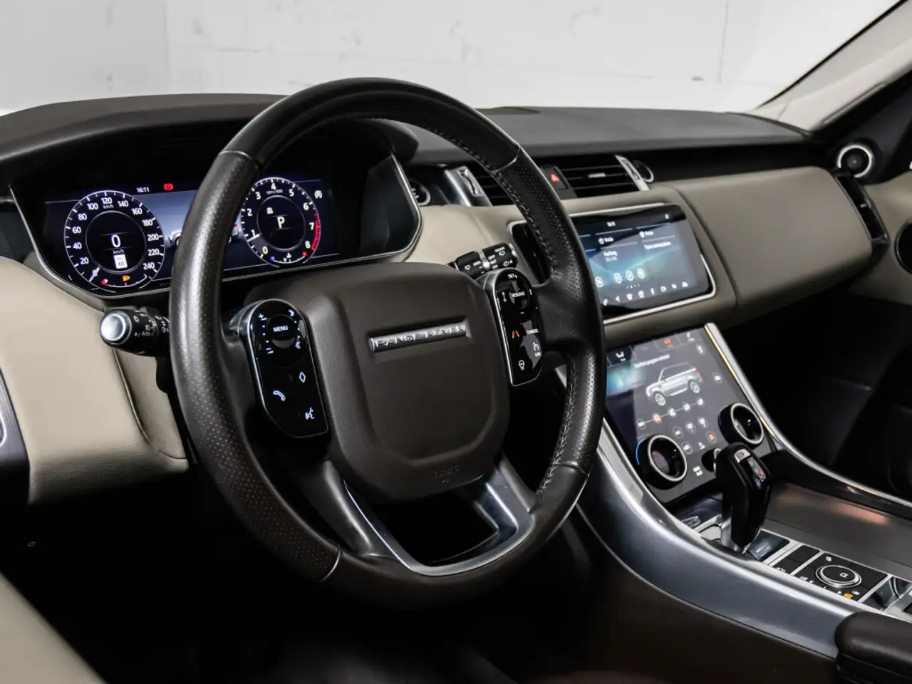 Land Rover Range Rover Sport снимка Land Rover Range Rover Sport