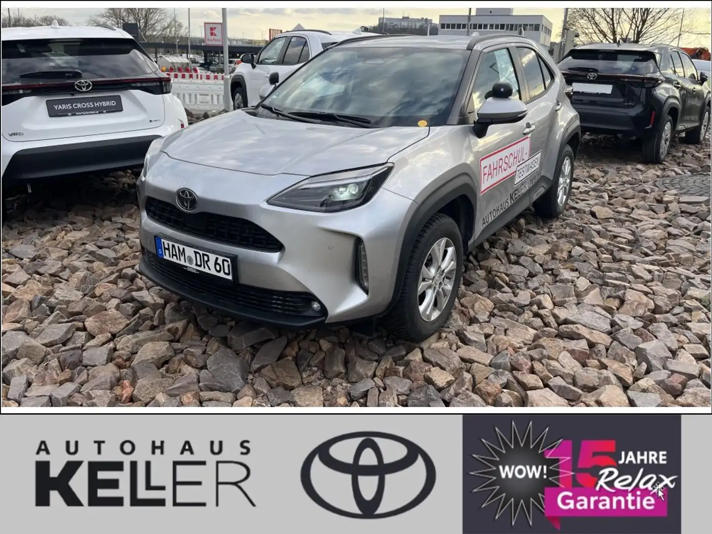 Toyota Yaris Cross Hybrid 130PS Team D *FAHRSCHULUMBAU* Silber - 1