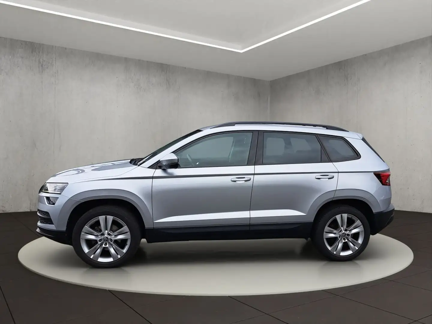 Skoda Karoq Style Szary - 2