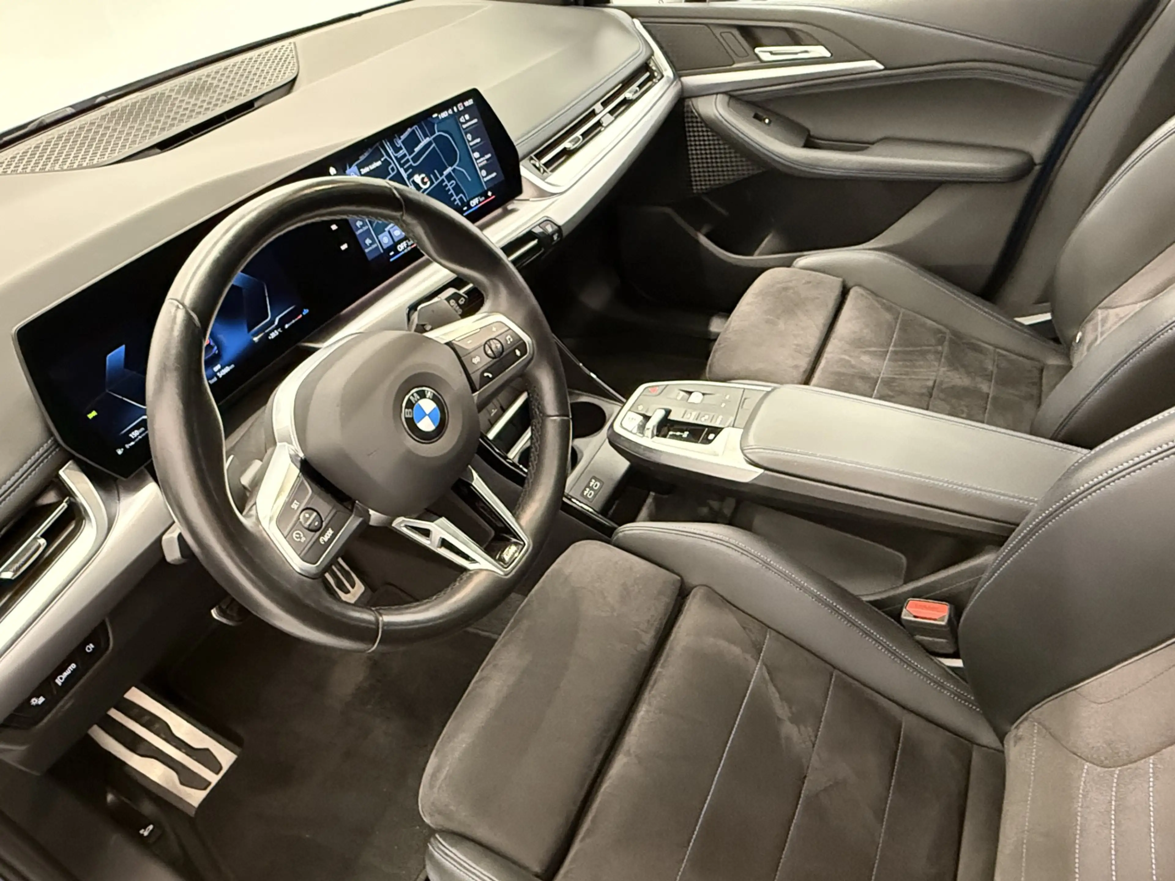 BMW 218 d — photo 7