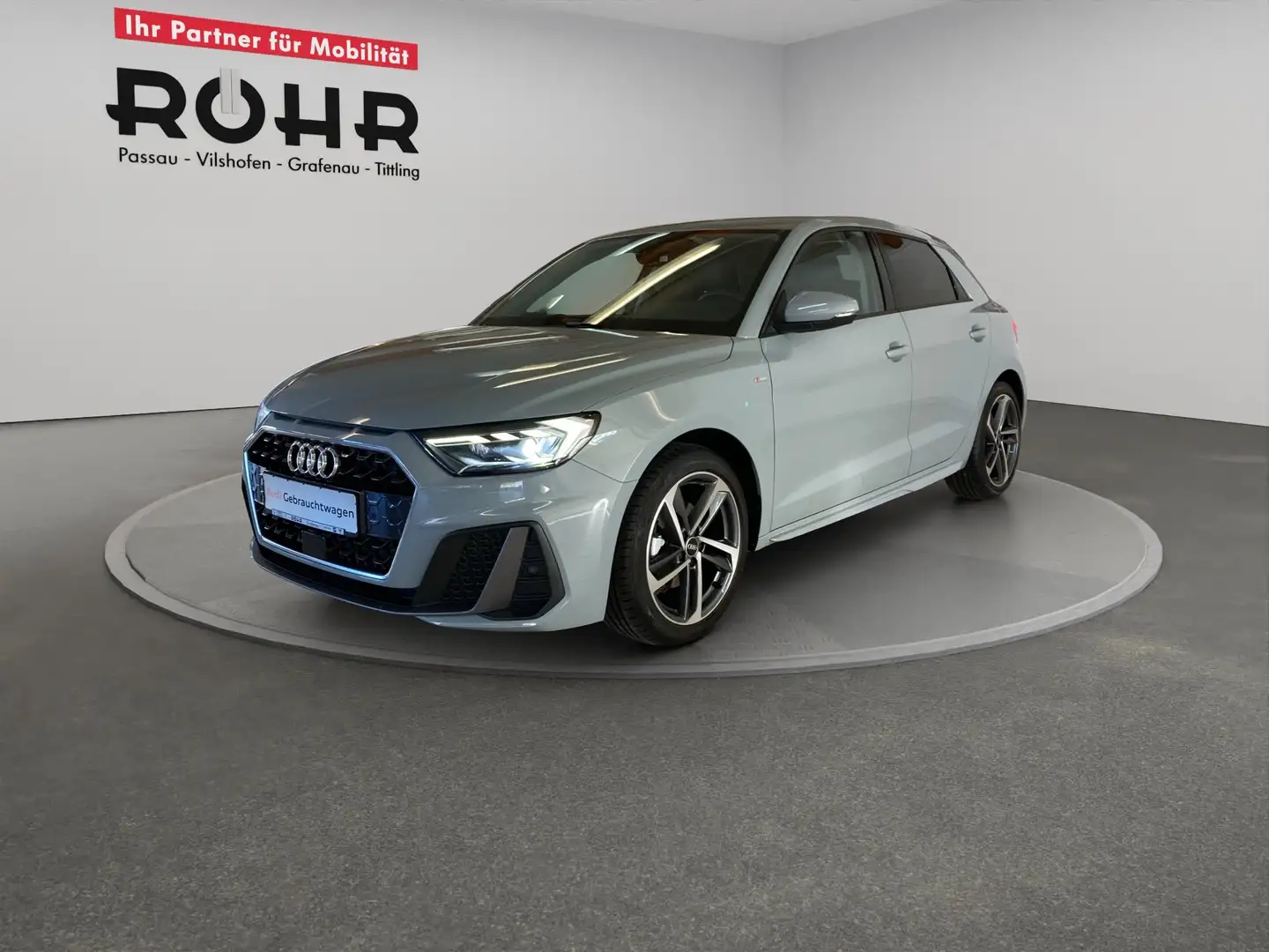 Audi A1 Sportback S line 30 TFSI S tronic (Garantie 02/203 Grau - 2