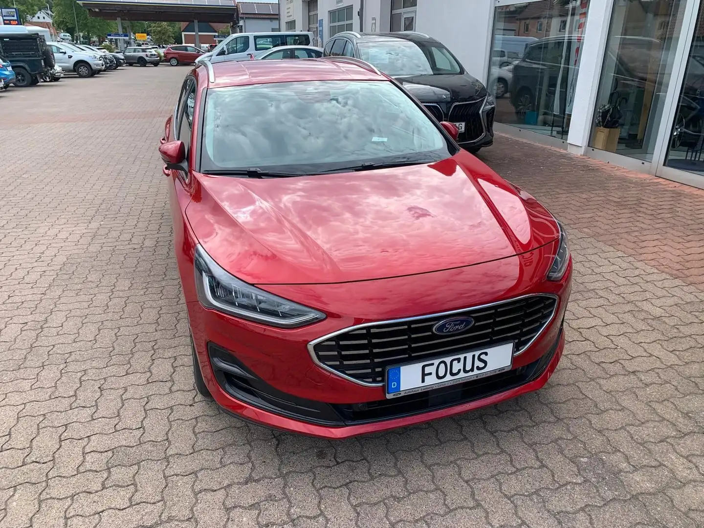 Ford Focus Turnier Titanium MHEV ACC Kamera Rosso - 2