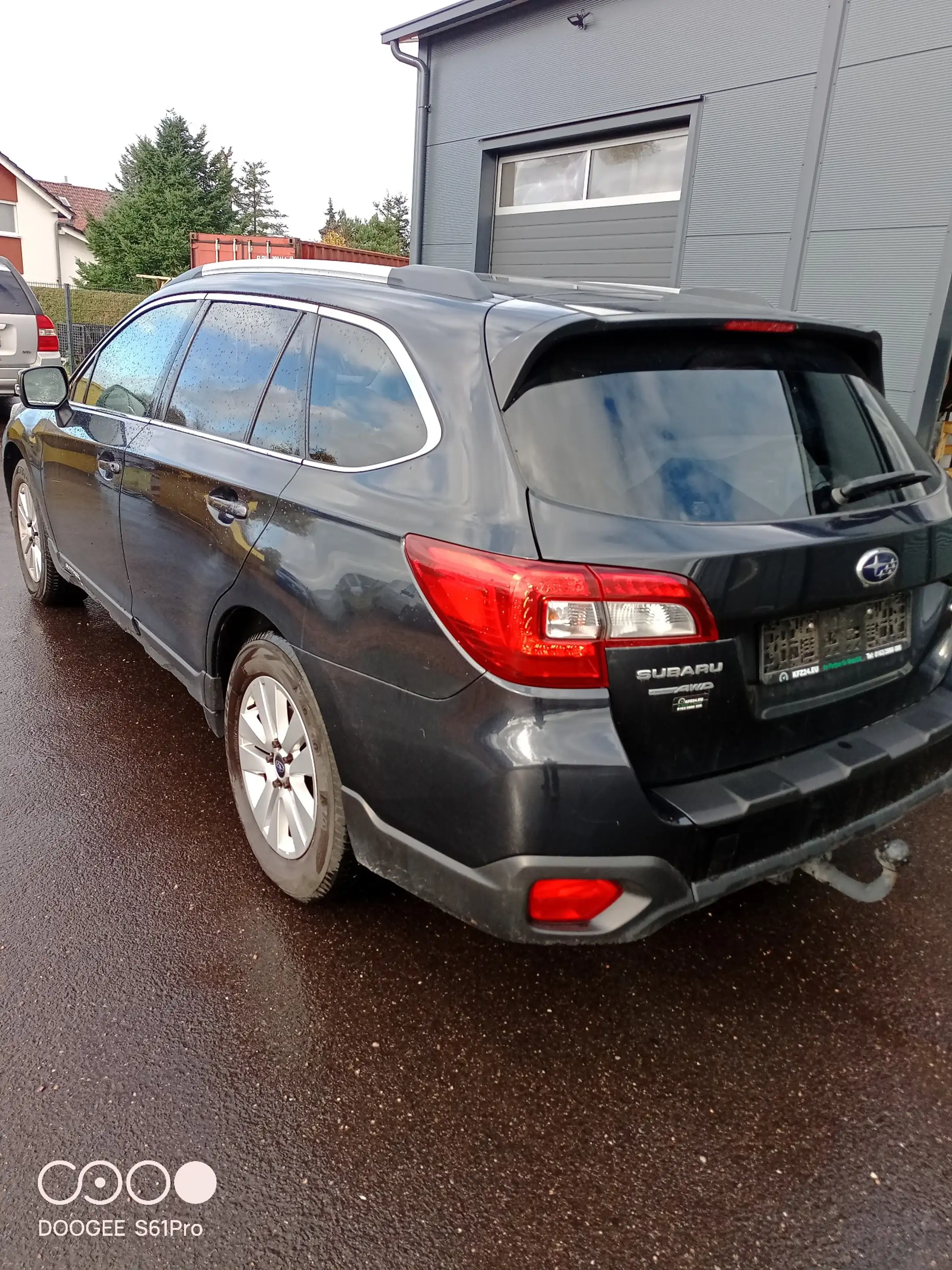 Subaru OUTBACK Comfort 8-fach Bereifung Aluräder,TÜV neu ! — photo 6