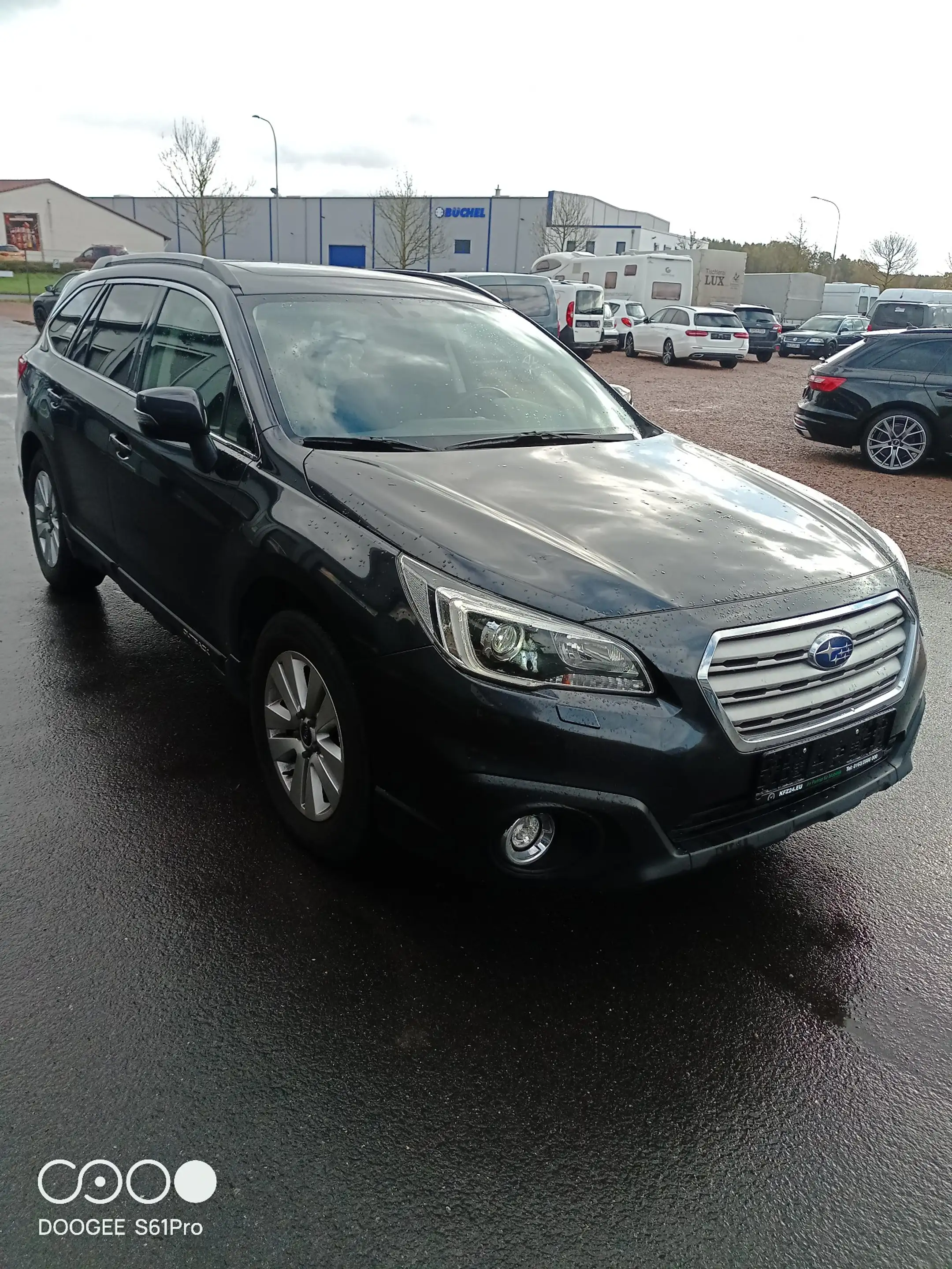 Subaru OUTBACK Comfort 8-fach Bereifung Aluräder,TÜV neu ! — photo 3