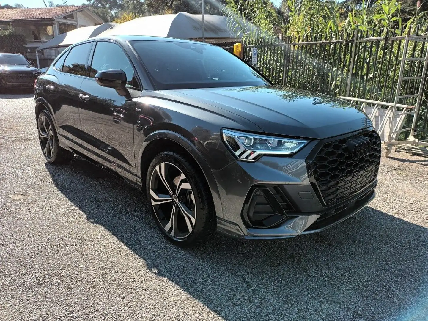 Audi Q3 SPB 35 TDI BLACK-LINE S-TRONIC NAV CAM"20 PELLE Grau - 1