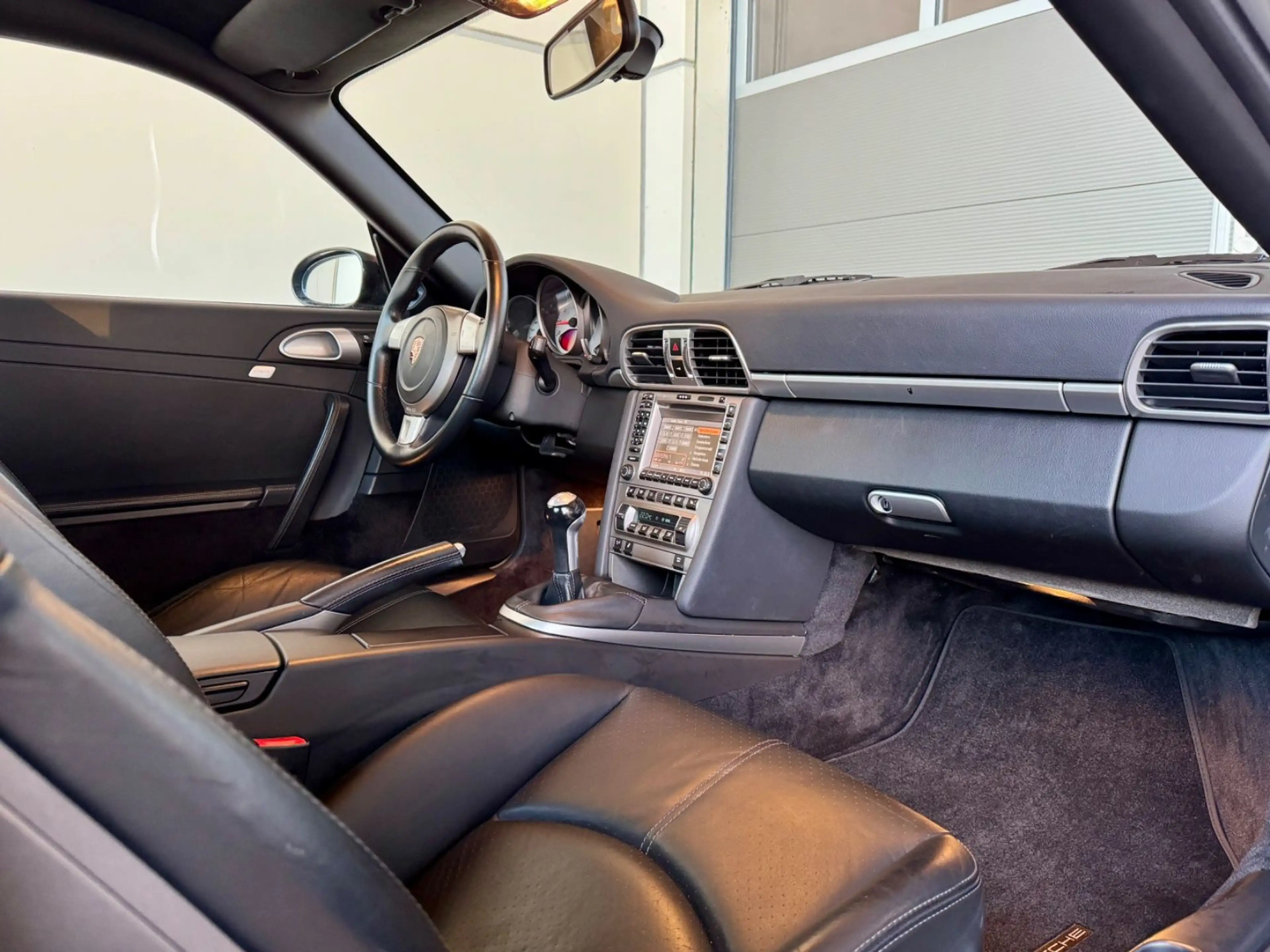 Porsche 997 .1 Carrera S Coupé Basaltschwarz/Schwarz — photo 7