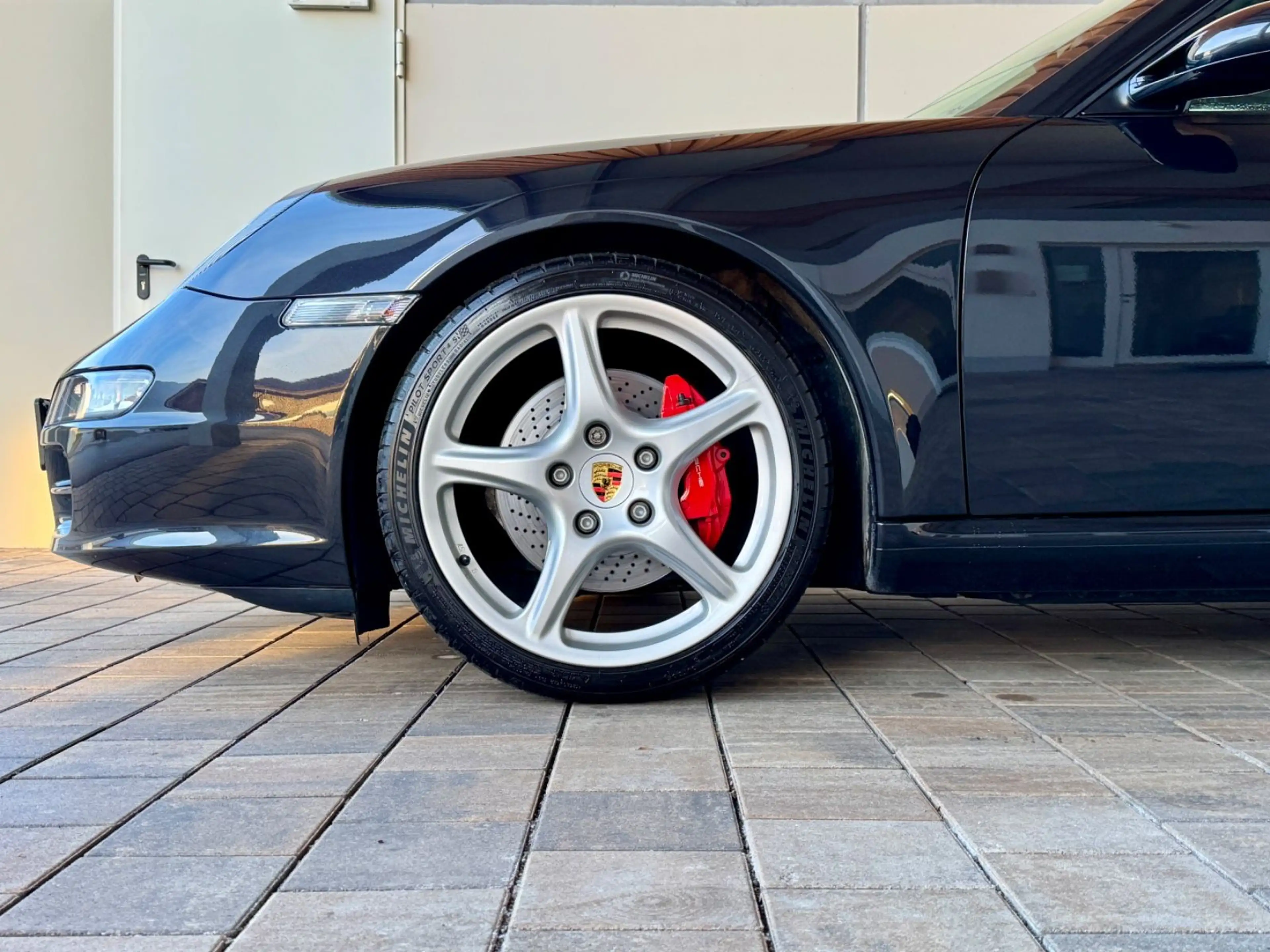 Porsche 997 .1 Carrera S Coupé Basaltschwarz/Schwarz — photo 12