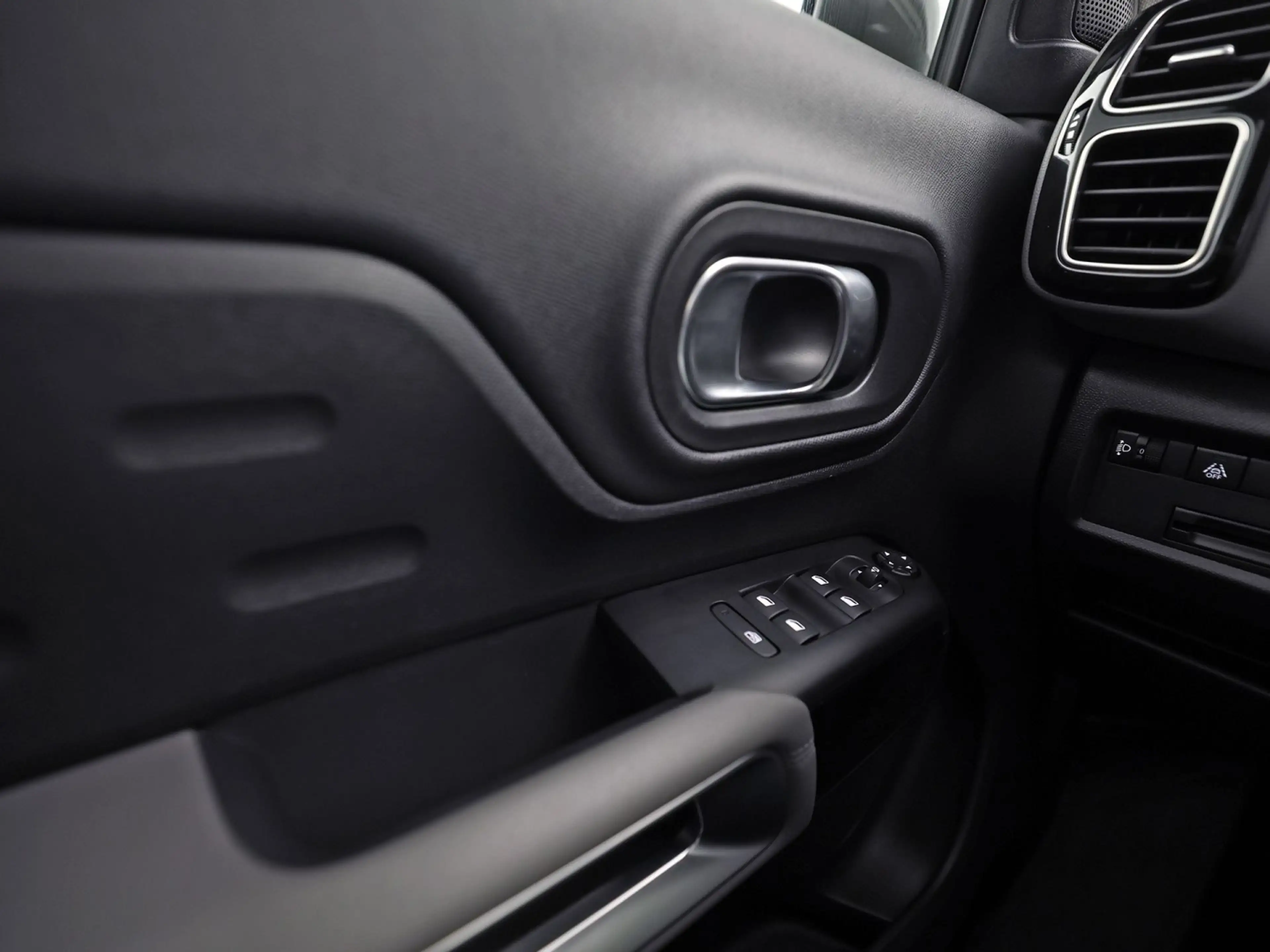 Citroen C5 Aircross 1.6 PureTech Sport 181Pk Automaat (VIRTUAL COCKPIT — photo 25