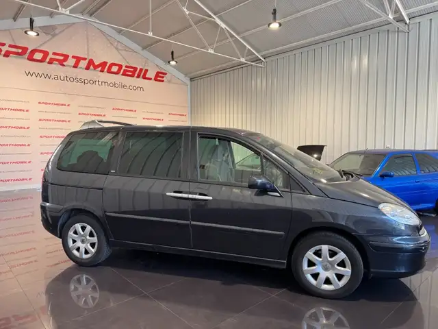 Peugeot 807 2.0HDI FAP ST