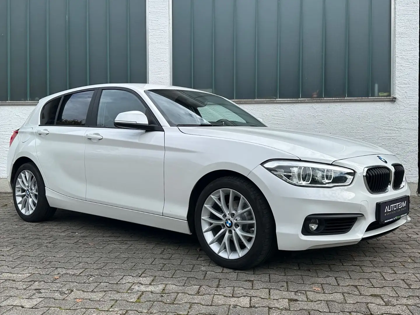 BMW 118 dLim. 5-trg*AUTOMATIK*NAVI* Weiß - 2