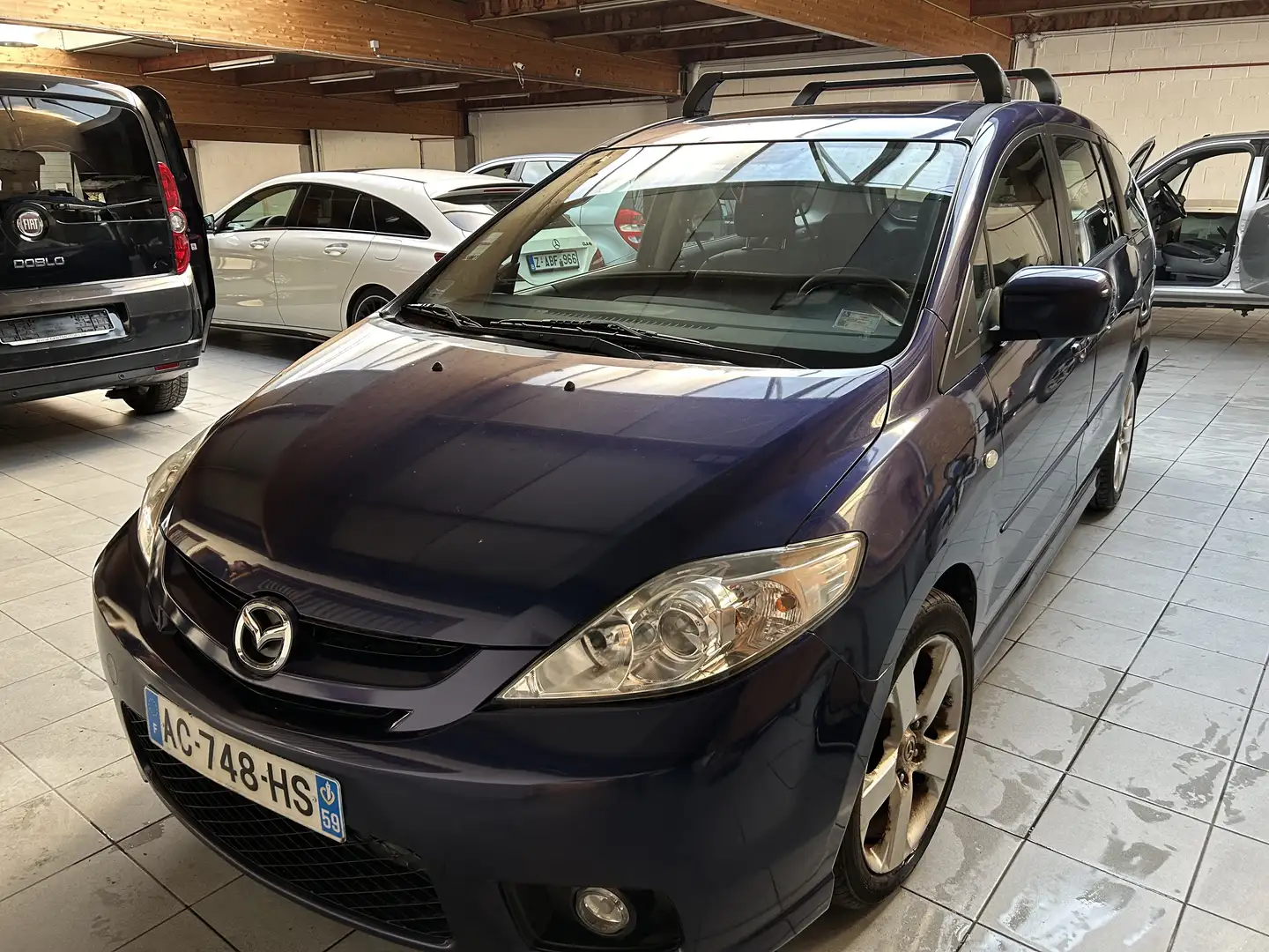 Mazda 5 Mazda 5 6 places boîte automatique airco Blauw - 1
