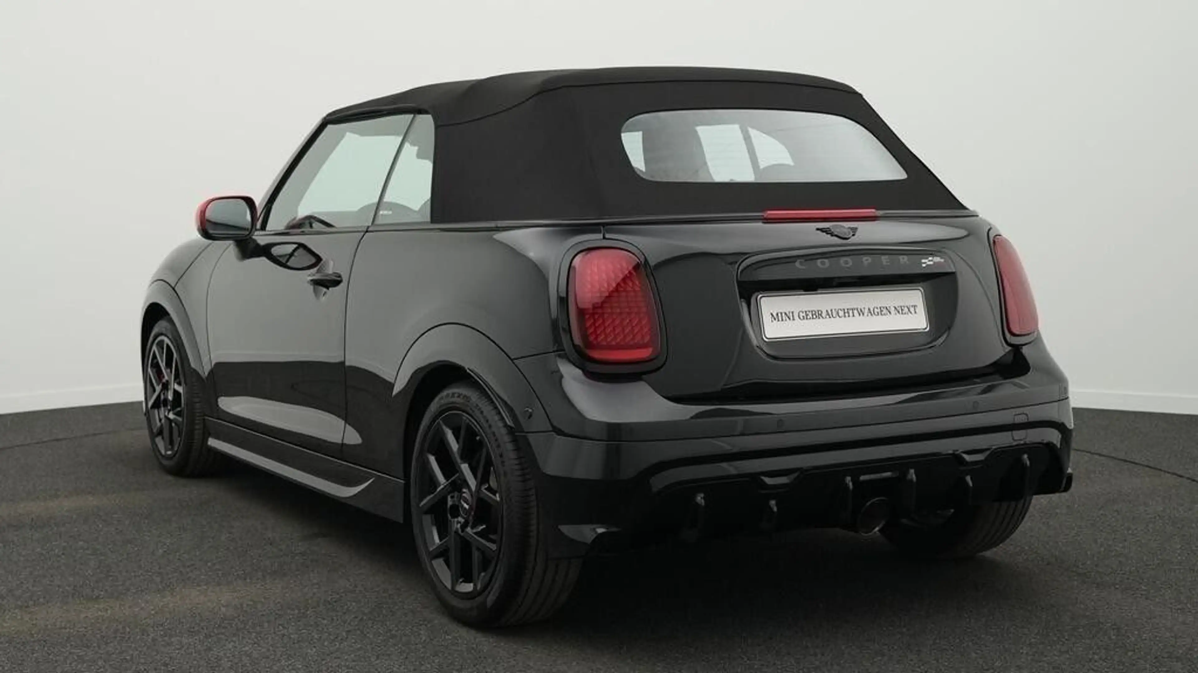 MINI John Cooper Works Cabrio MINI MINI John Cooper Works Cabrio Paket M Harma — photo 3
