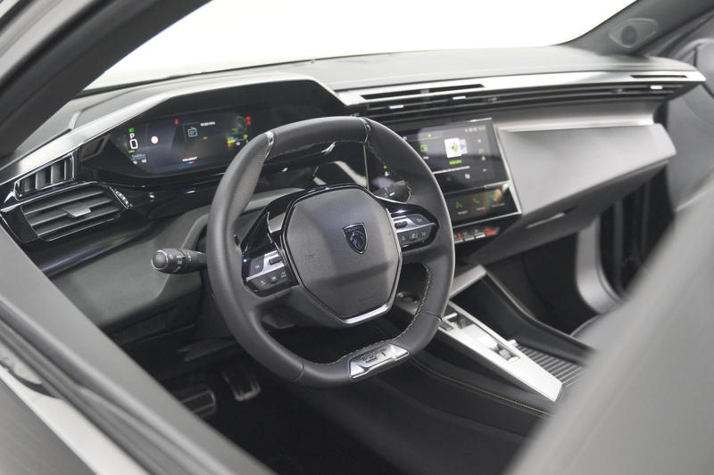 Peugeot 408 1.2 Hybrid 145 e-DCS6 GT | 360 Camera | Alcantara — photo 2