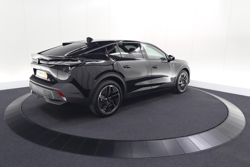 Peugeot 408 1.2 Hybrid 145 e-DCS6 GT | 360 Camera | Alcantara — photo 10