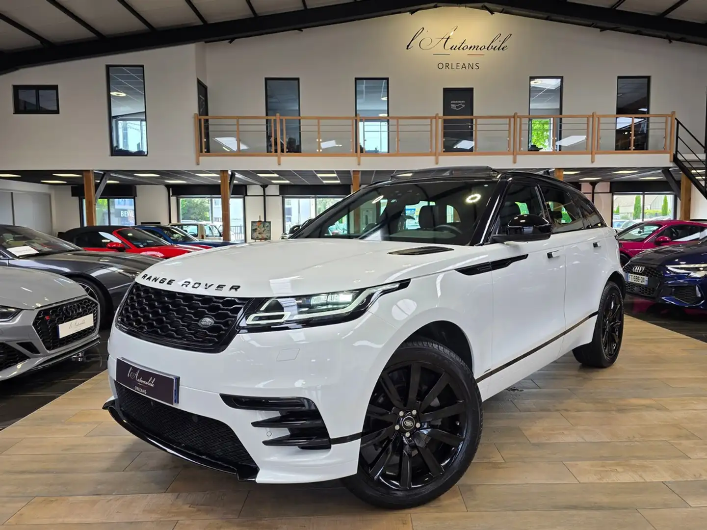 Land Rover Range Rover Velar 2.0 D240 SE R-DYNAMIC 26000KMS TOIT PANO / MERIDIA Blanc - 1