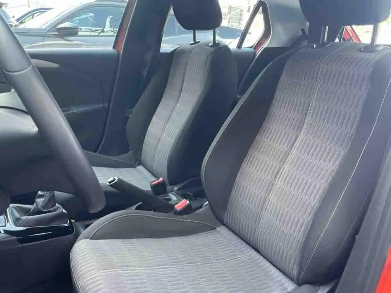 Opel Corsa 1.2 100 CV Edition 8