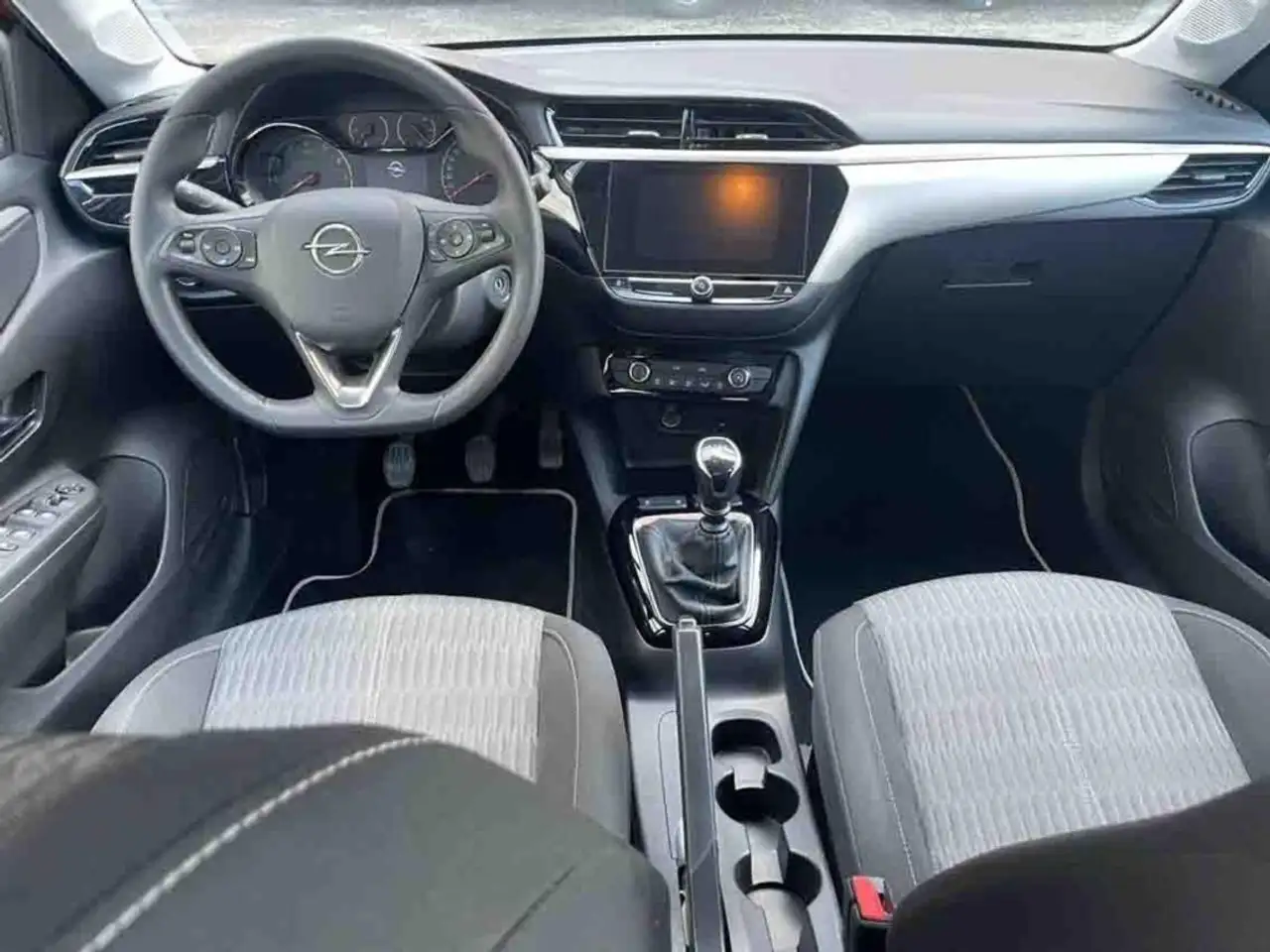 Opel Corsa 1.2 100 CV Edition 6