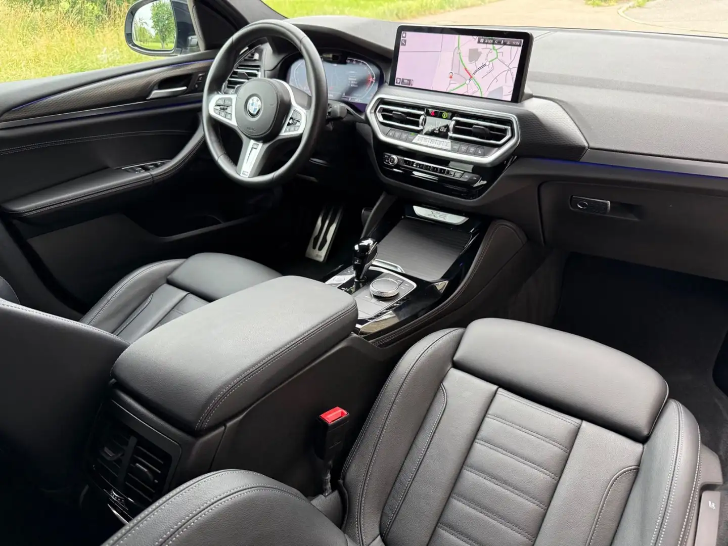 BMW X4 xDrive 30 d M Sport Laser HeadUp Standhzg AHK Gris - 2