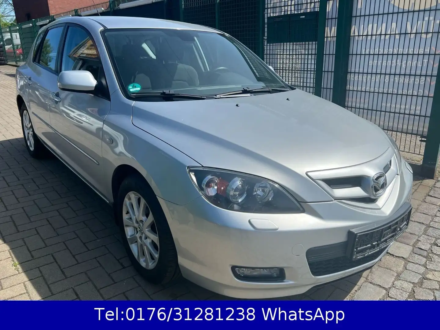 Mazda 3 Lim. 1.6 Sport Active !! Tüv-Service Neu !! Argent - 2