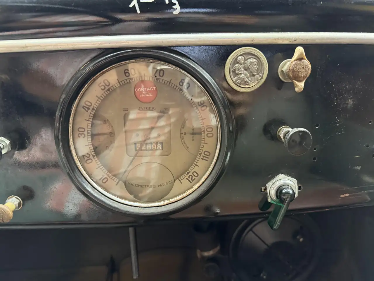 Peugeot 202, foto 11