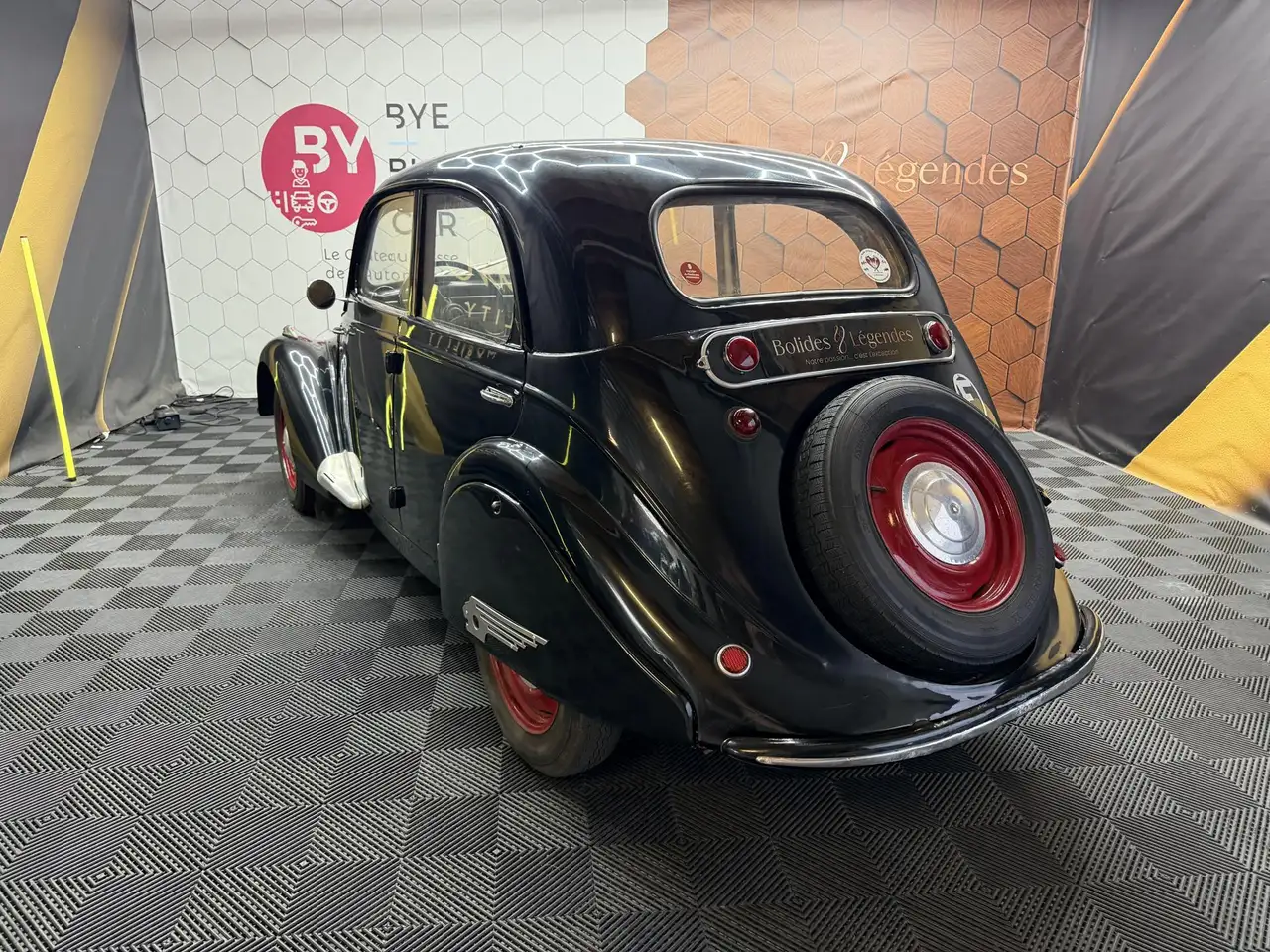 Peugeot 202, foto 2