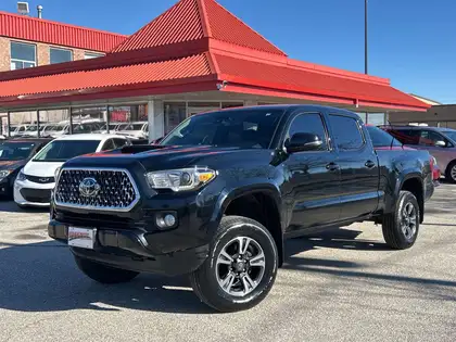  2019 Toyota Tacoma SR5 V6 Double Cab LB 4WD   