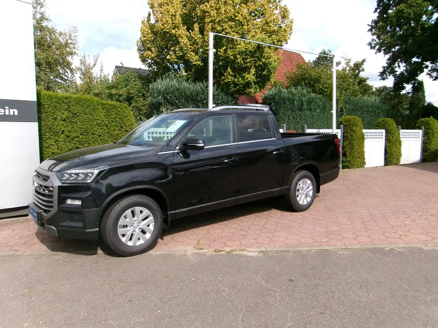 SsangYong Musso Musso Grand Lux 4WD Schwarz - 1