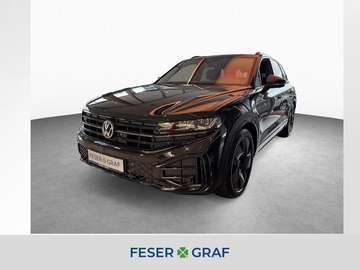 3.0 TDI DSG R-LINE AHK DYNADUIO HUD PANO