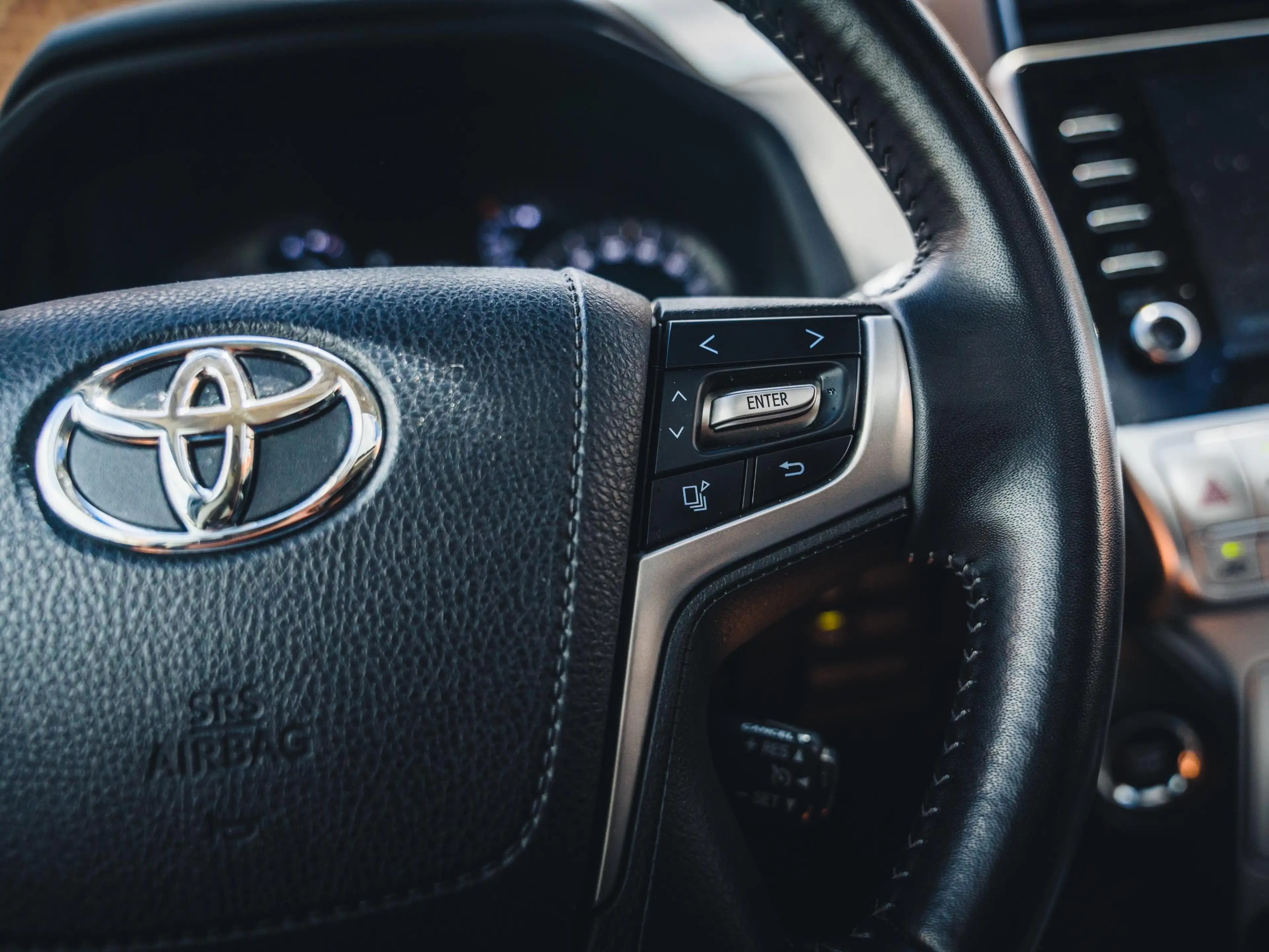 Toyota Land Cruiser Land Cruiser 2.8 D-4D — photo 15