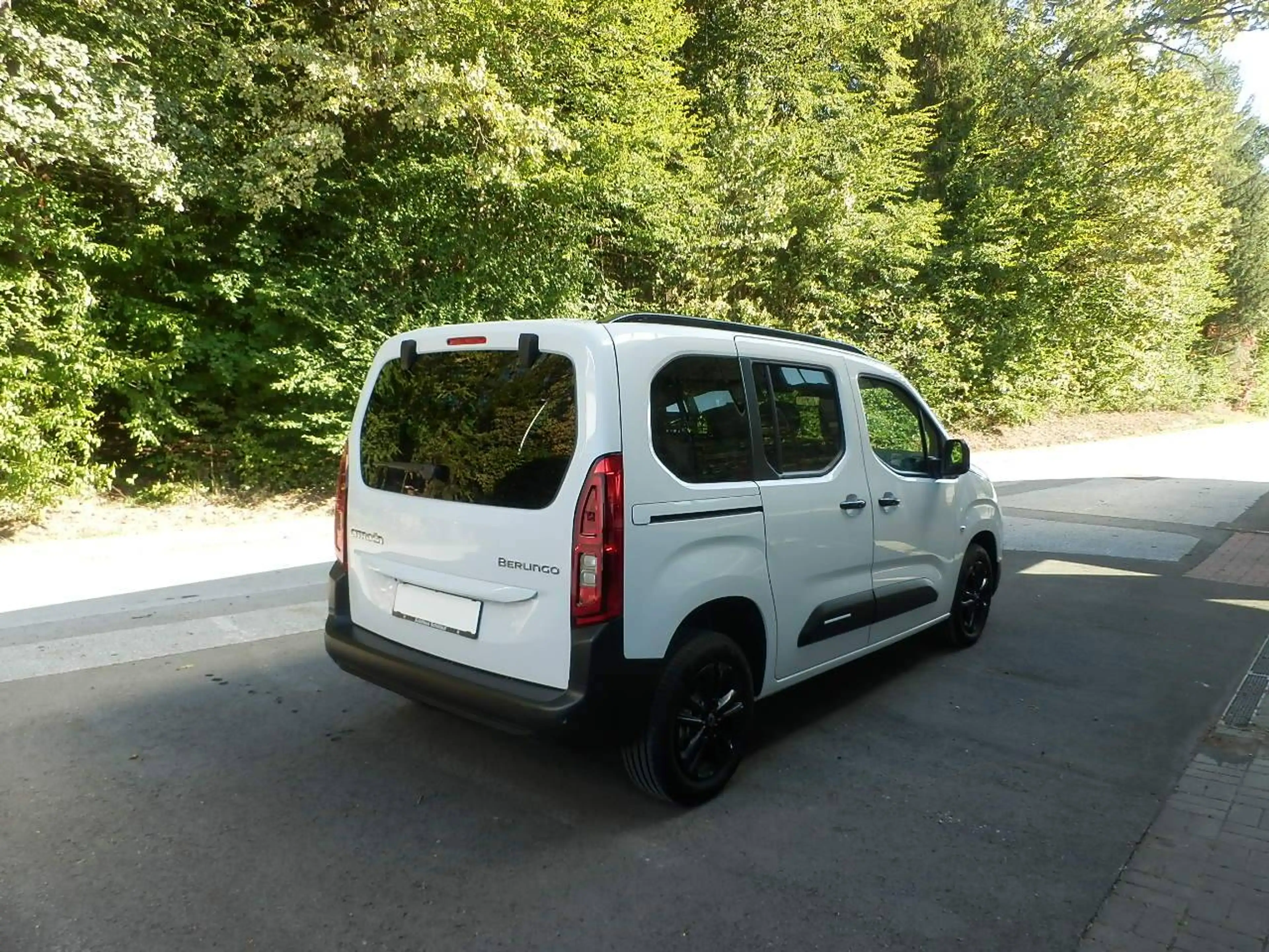 Citroen Berlingo VAN Plus M BHDI130 EAT8 — photo 5