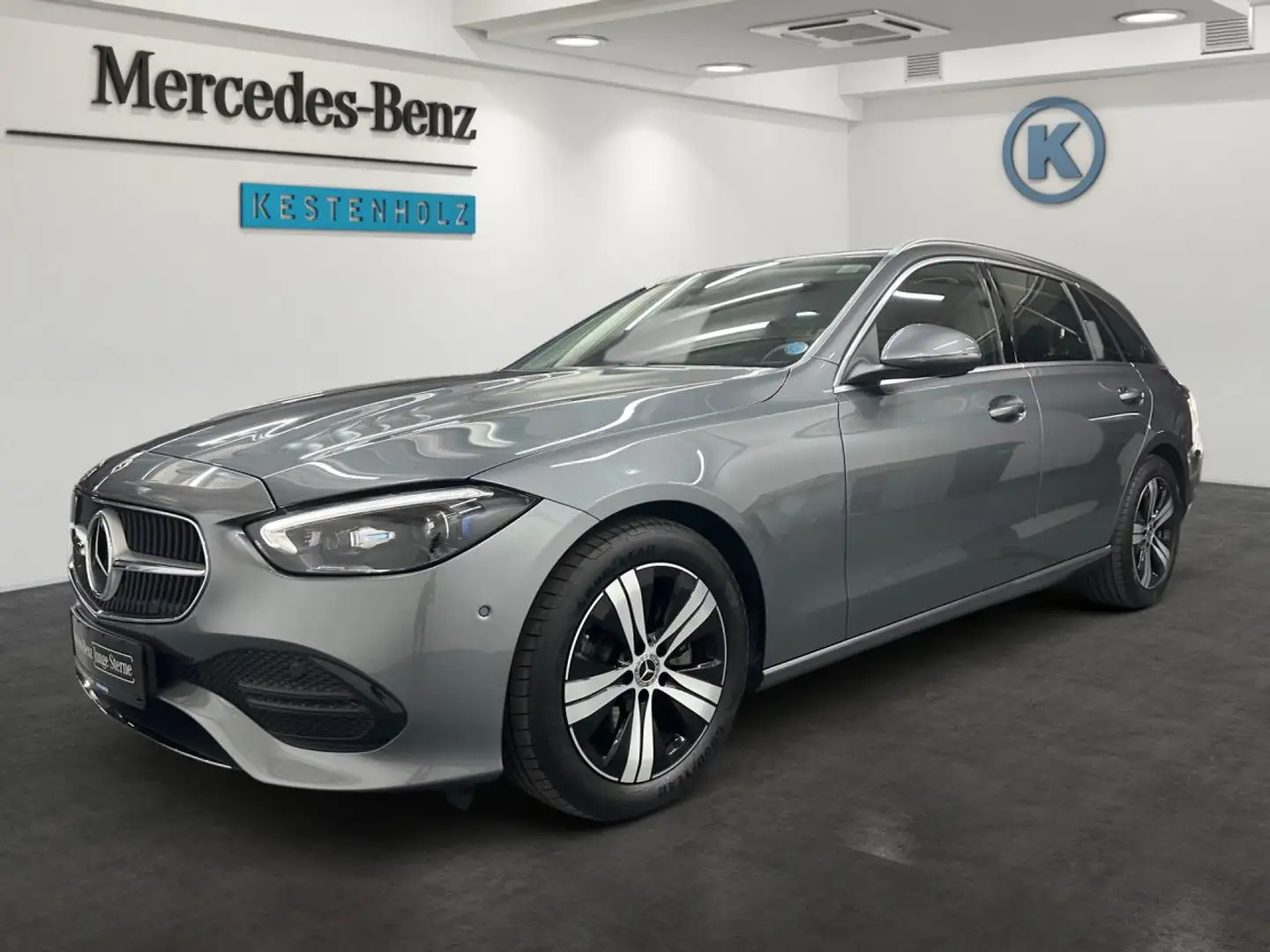 Mercedes-Benz C 180 T Avantgarde HEADUP+DISTRO+KAMERA+DIGLIGHT Grau - 2