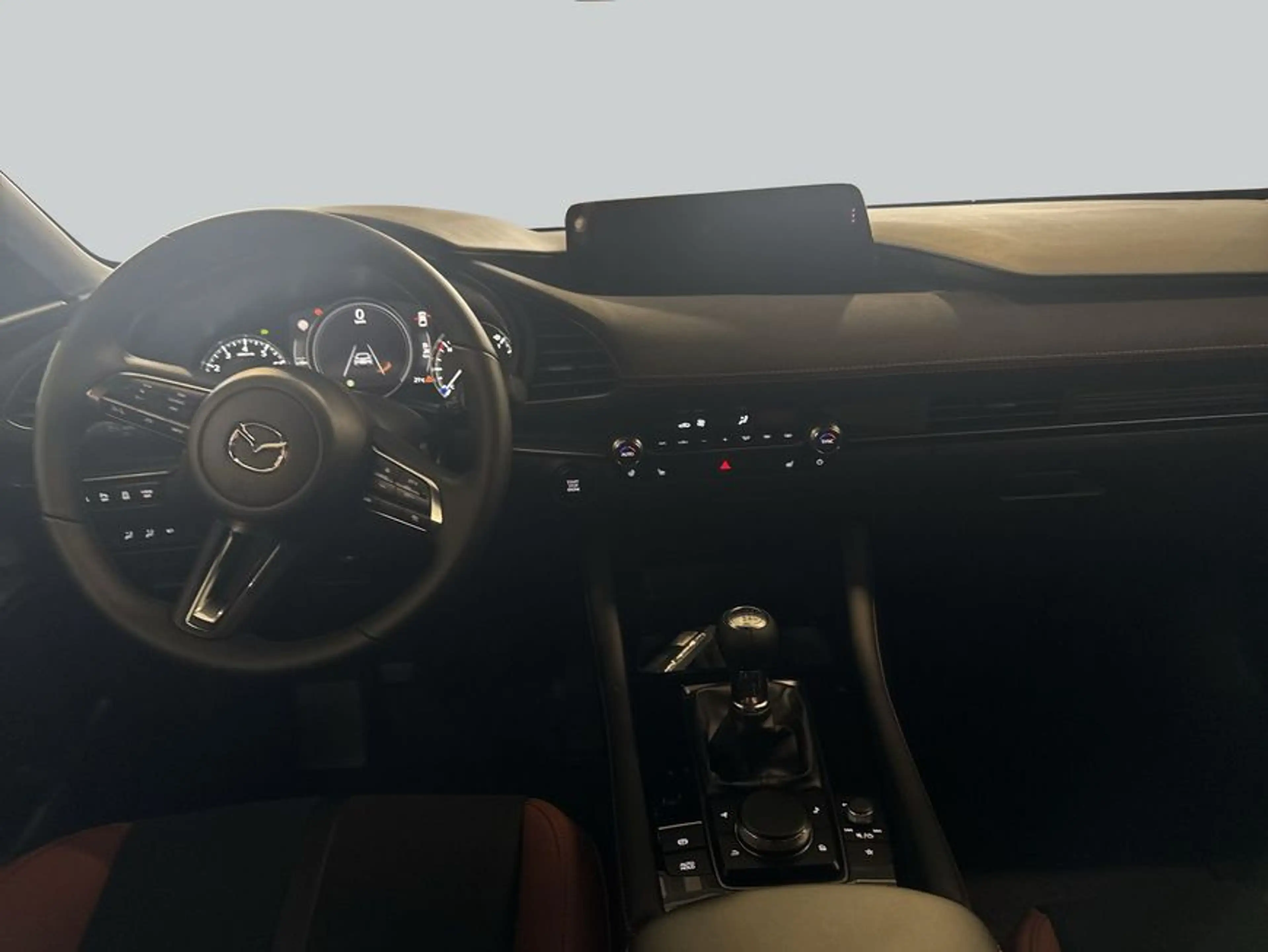 Mazda 3 e-SKYACTIV-G 140 M HYBRID NAGISA 103 kW, 5-türig — photo 13