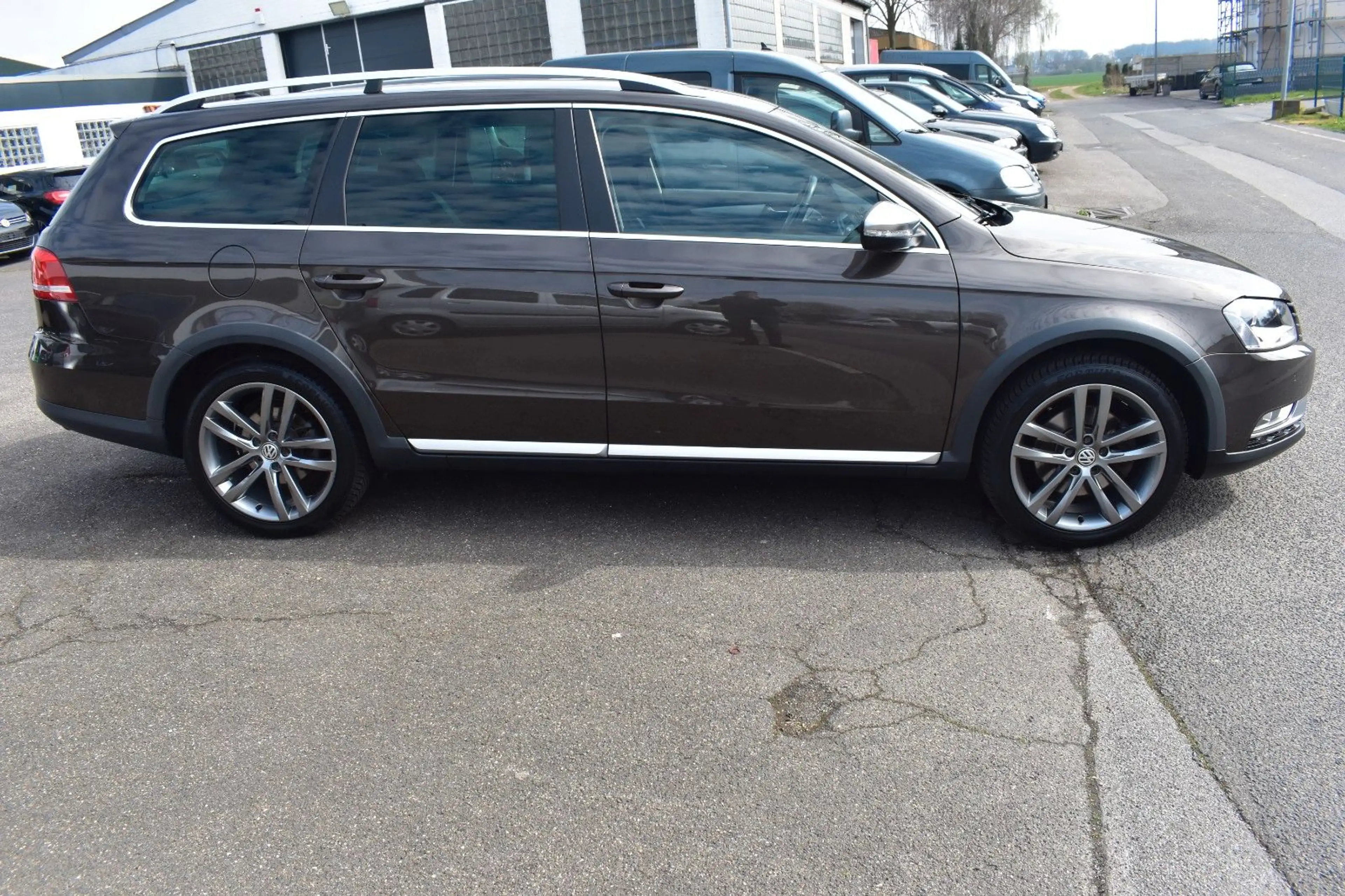 Volkswagen Passat Alltrack Variant Basis 4Motion *NAVI*AHK — photo 3