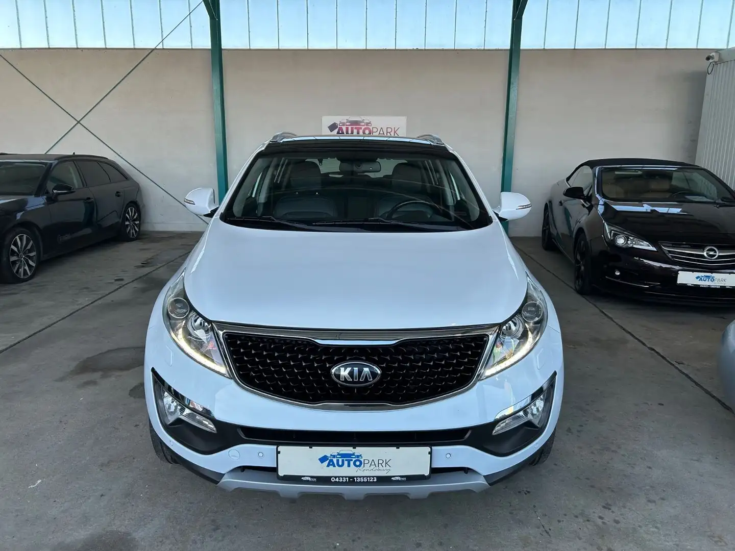 Kia Sportage Spirit 4WD *Sitzheizung*Lenkradheizung* Weiß - 2
