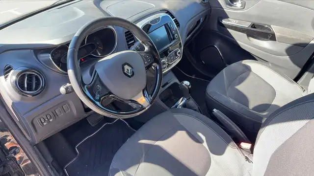 Renault Captur view 8