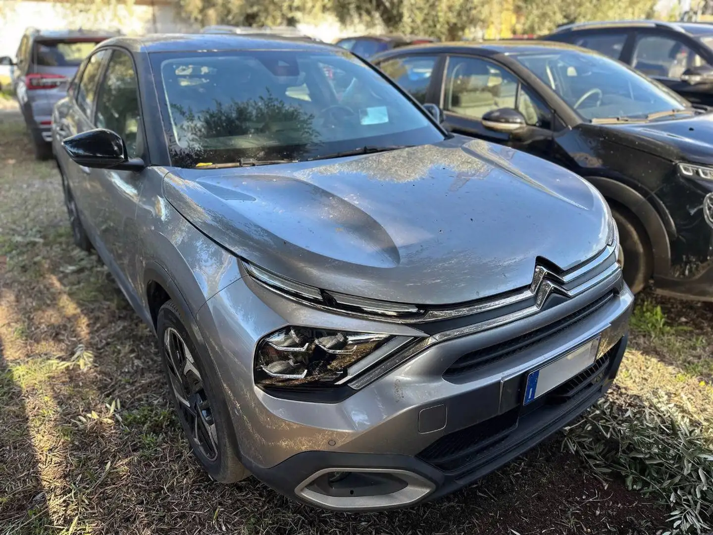 Citroen C4 1.2 PureTech Shine Gris - 1