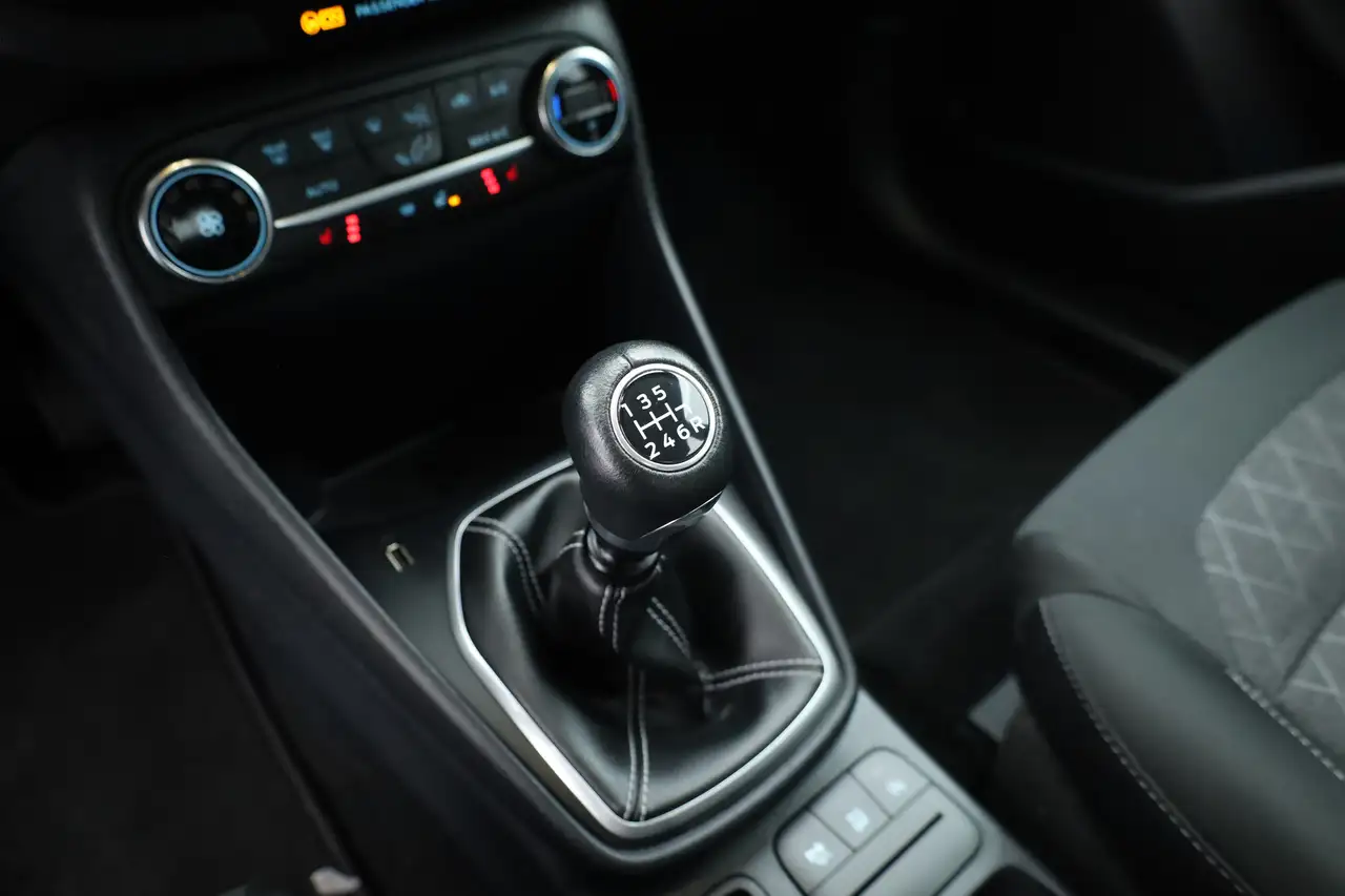 Ford Fiesta 1.0 EcoBoost Hybrid Active X Rijklaar! Trekhaa, миниатюра 9