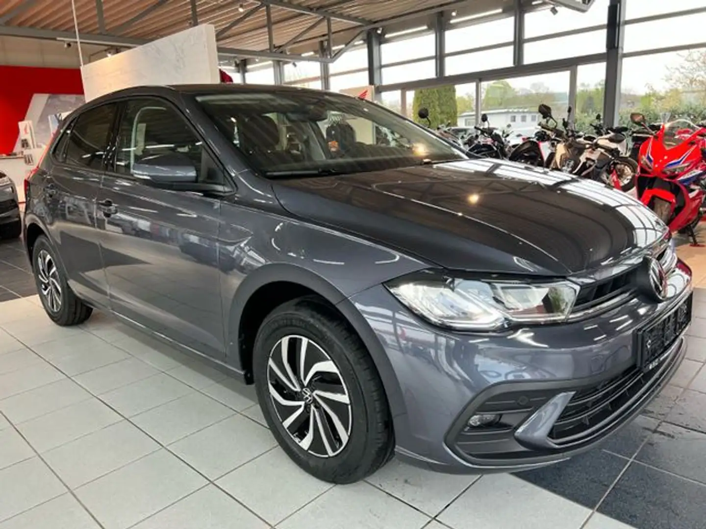 Volkswagen Polo 1.0 TSI Life LED APP-CONNECT SHZ 2Z RFK 4J  Life - 2