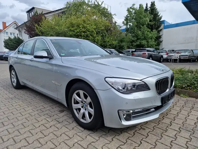 BMW 730 730 d xDrive *Automatik*1.Hand*TÜV-Neu*TOP-Ausstattung*