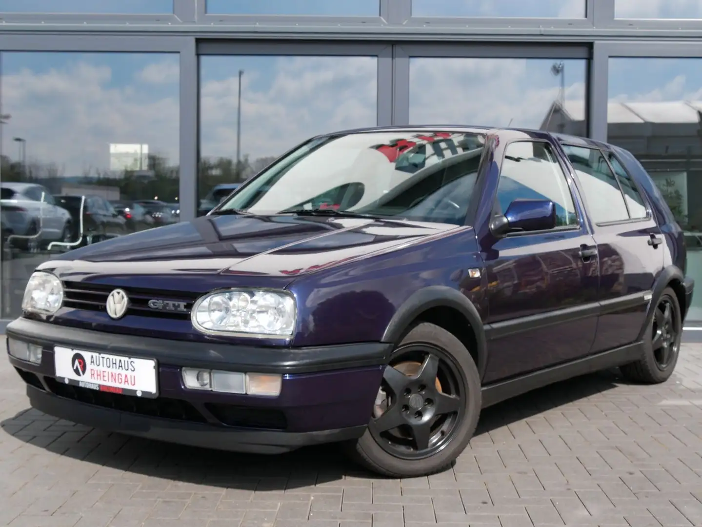 Volkswagen Golf 2.0 GTI TÜV 04/2027 H-Kennz. TOP GEPFLEGT Bleu - 1
