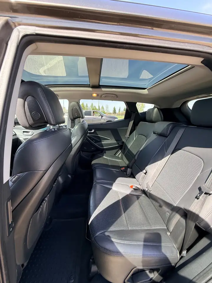 Hyundai SANTA FE снимка Hyundai SANTA FE