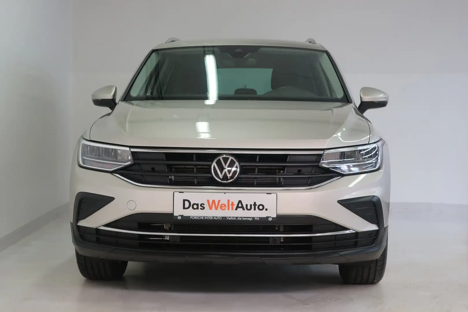 Volkswagen Tiguan NOW TSI DSG Silber - 2