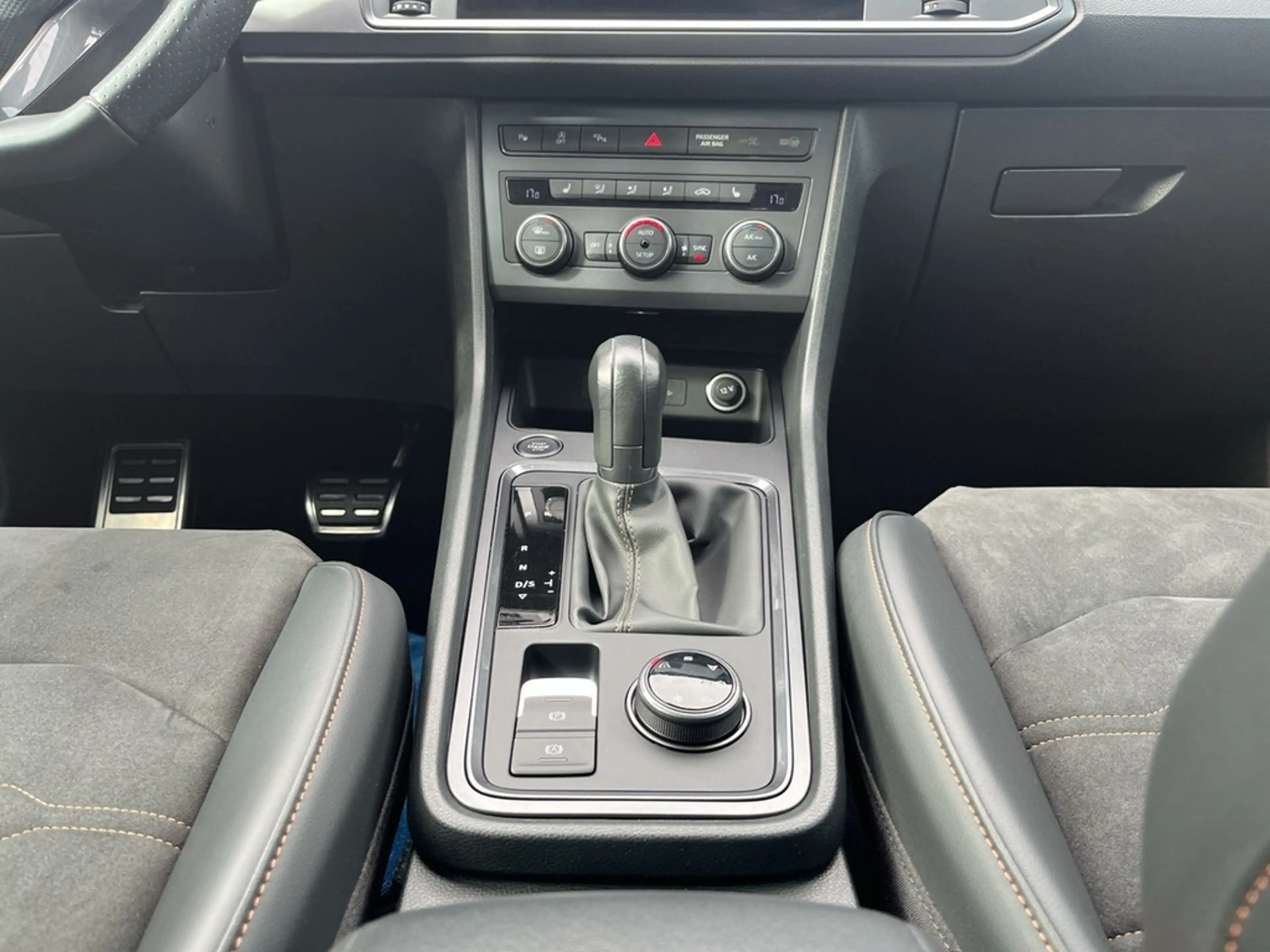 CUPRA Ateca 2.0 TSI 4Drive DSG *AHK* — photo 9