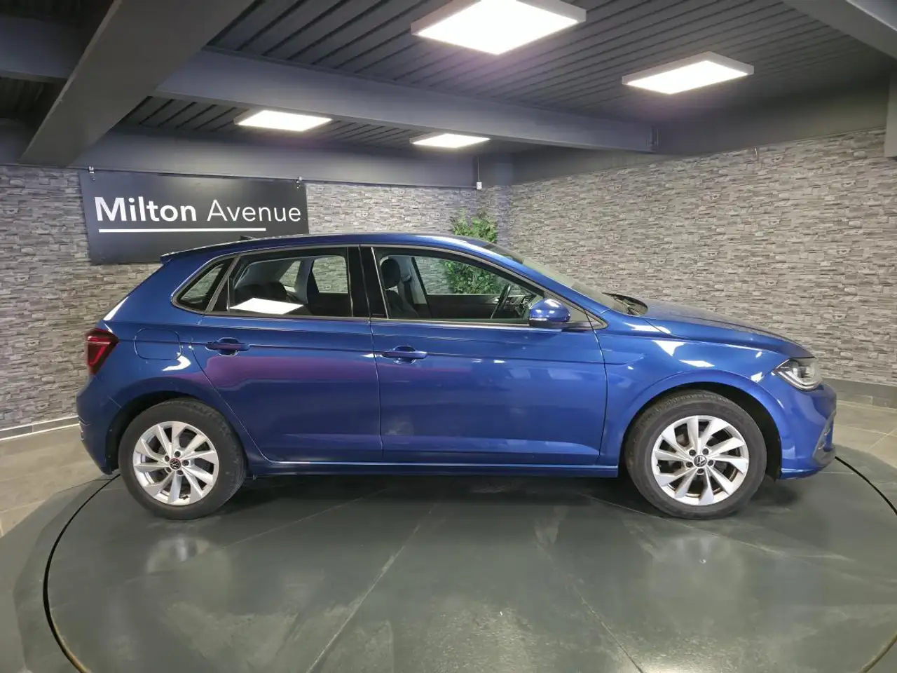 Volkswagen Polo Citadine 5 portes — photo 6