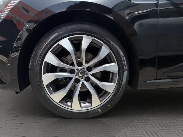 Renault Megane view 7