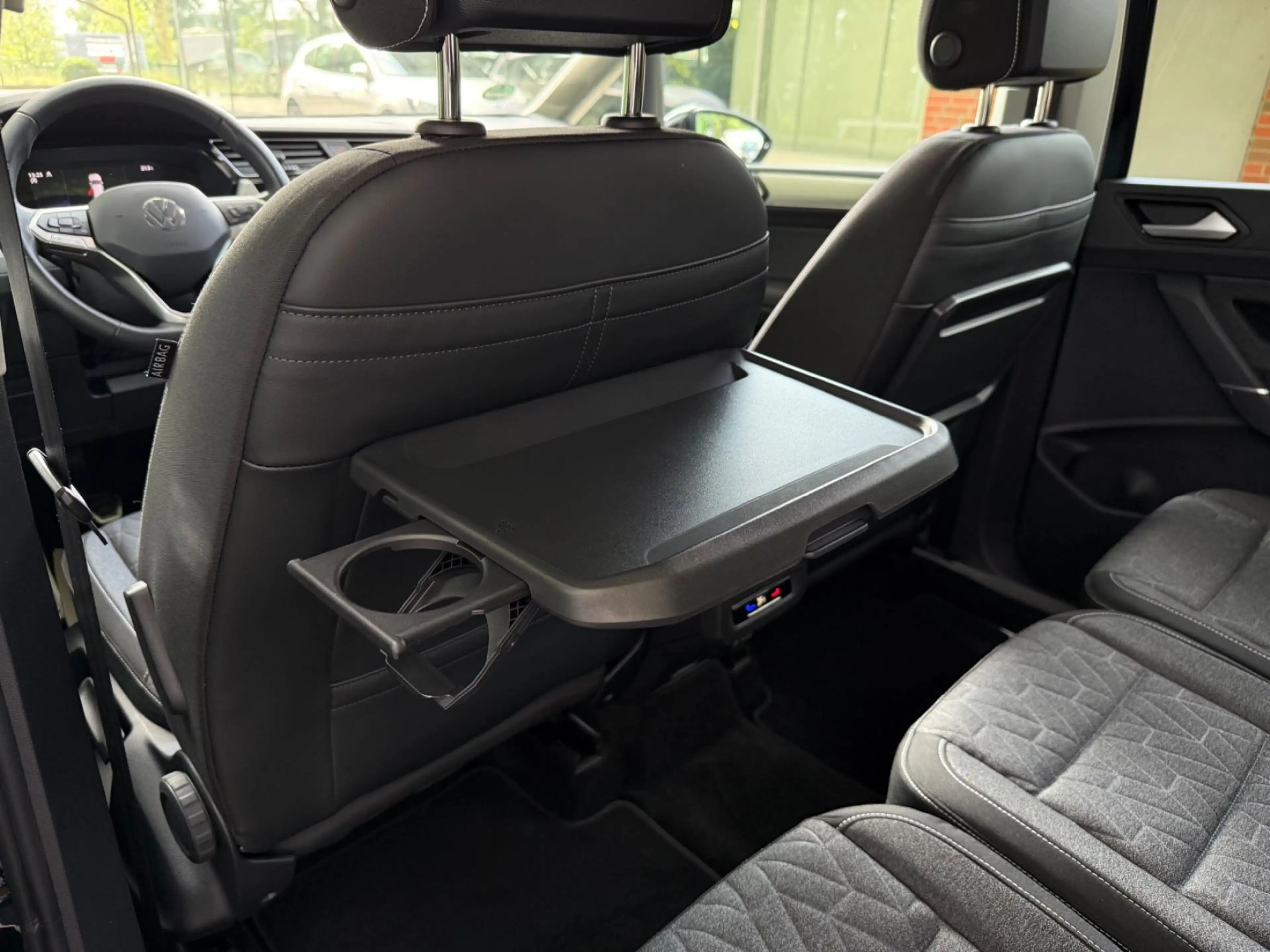 Volkswagen Touran 1.5TSI Move AppConnect/ACC/SHZ/PDC/BLIS — photo 11
