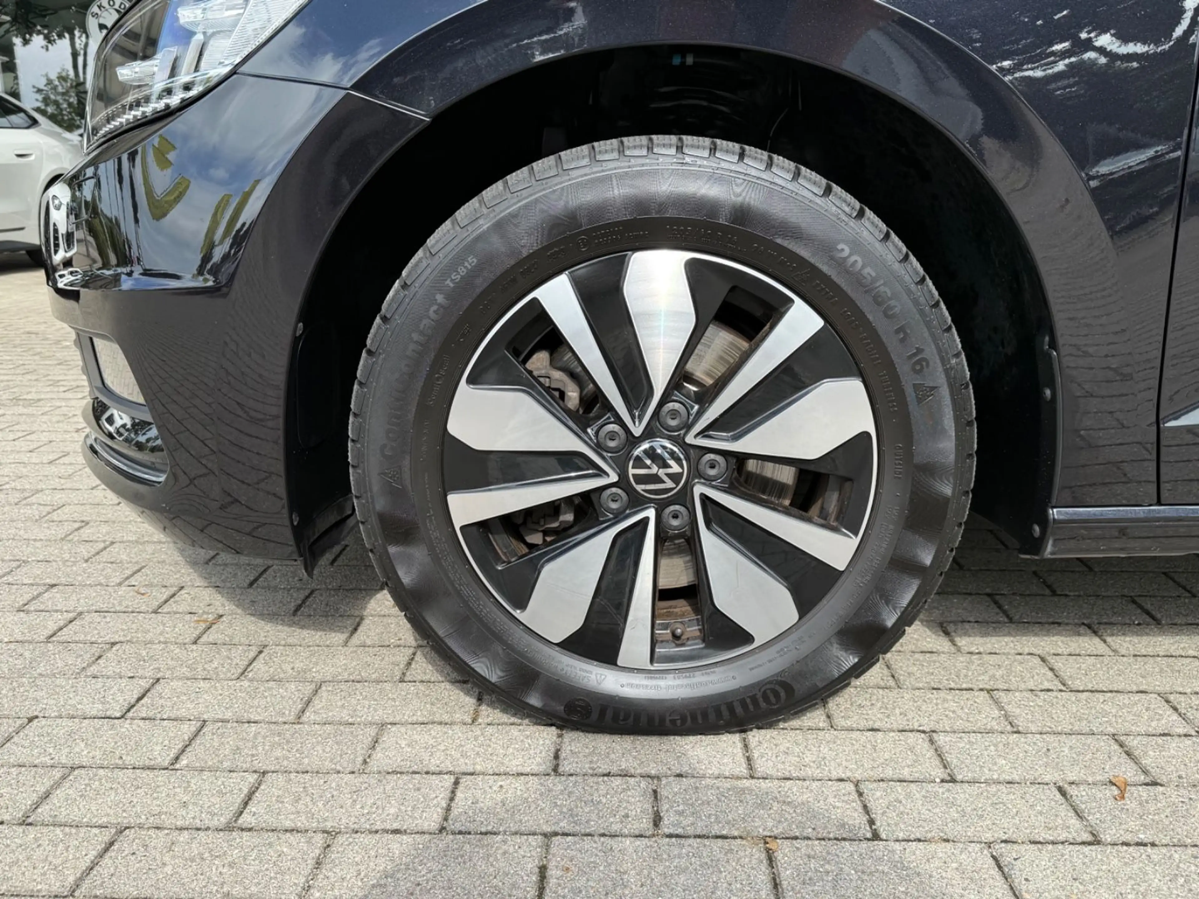 Volkswagen Touran 1.5TSI Move AppConnect/ACC/SHZ/PDC/BLIS — photo 5