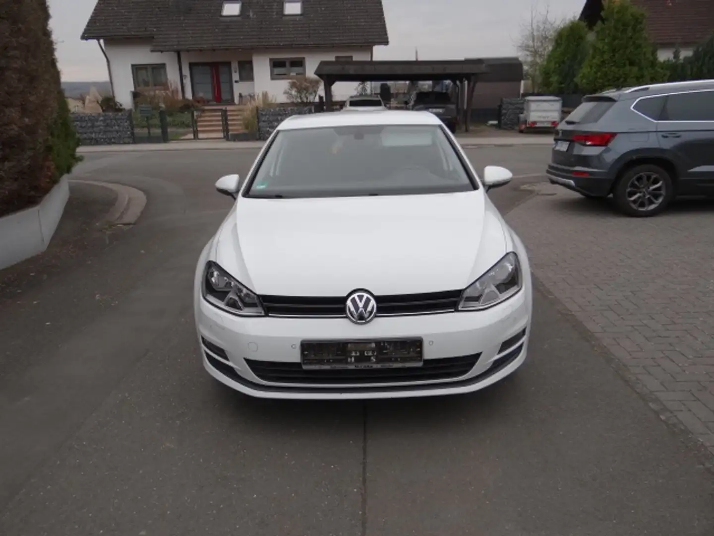 Volkswagen Golf 1.2 TSI BlueMotion Technology Cup, Klima, PDC, SHZ Blanc - 1
